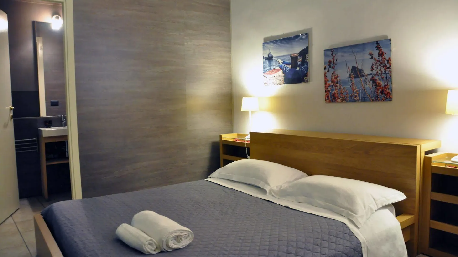 קטאניה Promenade B&B 3*,  איטליה